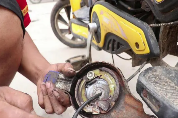 陕西电动车刹车故障